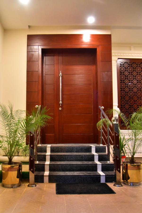 Imperial Suites Lahore Exterior foto